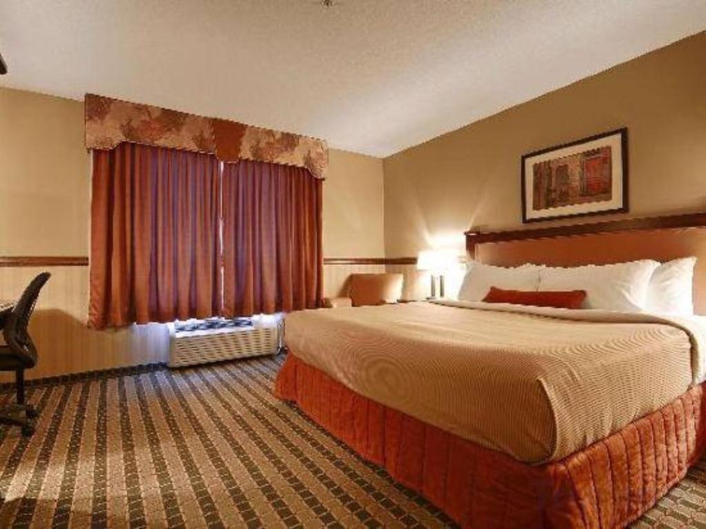 Best Western Diamond Inn Three Hills Buitenkant foto
